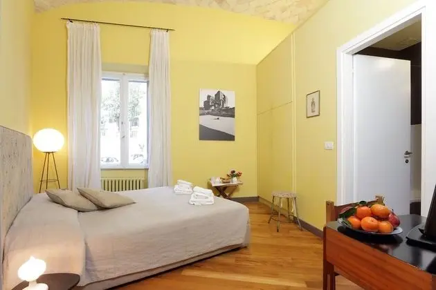 Classic Tek Büyük Yataklı Oda