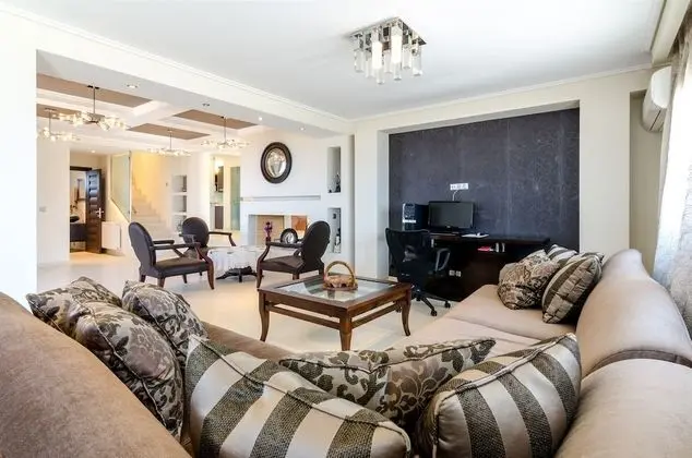 Villa, Kişiye Özel Havuzlu