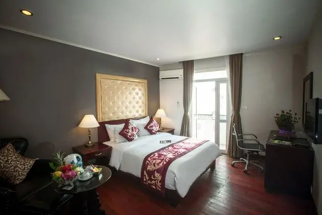 Superior Oda, Balkon, Şehir Manzaralı