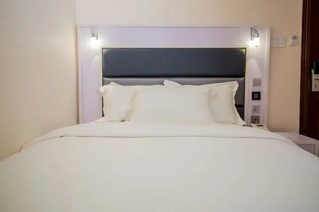 Standard Oda (Medallion Comfort)
