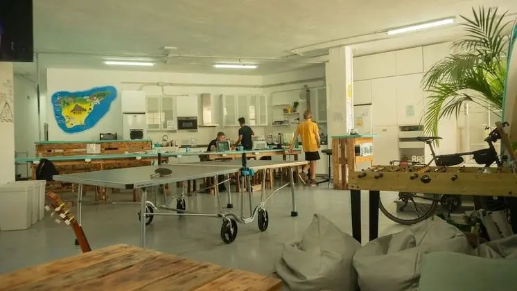 Standard Oda, Sadece kadınlar için, Ortak Banyo (1 bed in 6 beds shared dormitory)