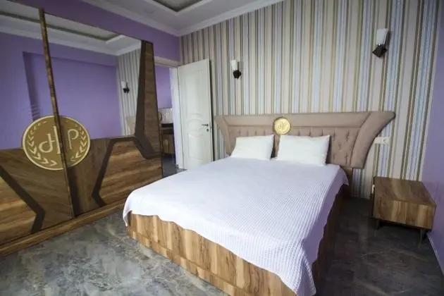 Deluxe Dört Kişilik Oda