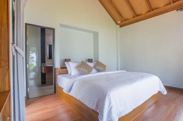 Beachfront Cottage