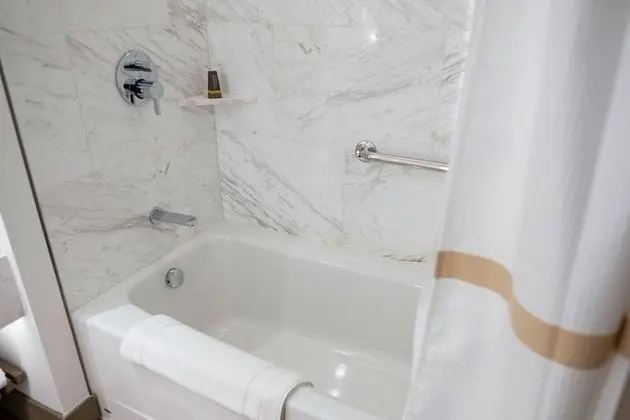 Deluxe Oda, 2 Çift Kişilik Yatak