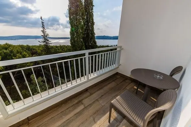 Superior Oda, Balkon, Deniz Manzaralı