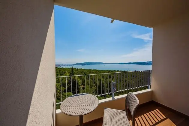 Superior Süit, Balkon, Denize Bakan