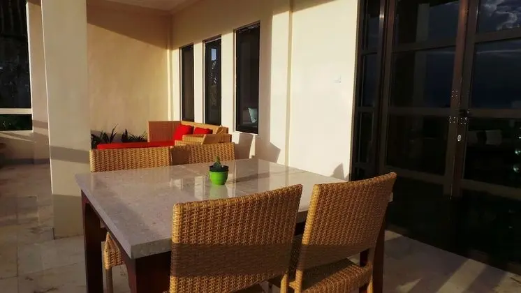 Deluxe Tek Büyük Yataklı Oda, 1 En Büyük (King) Boy Yatak, Okyanus Manzaralı