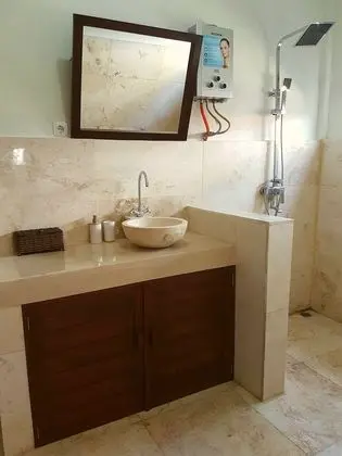 Luxury Tek Büyük Yataklı Oda, Bahçe Manzaralı