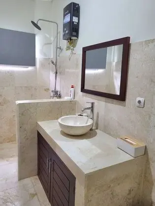 Luxury Tek Büyük Yataklı Oda, Bahçe Manzaralı