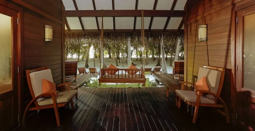 Villa, Plaj Kenarı