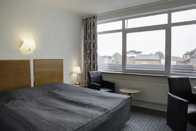 Standard Oda (Bed 140 cm)