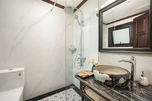 Deluxe Tek Büyük veya İki Ayrı Yataklı Oda