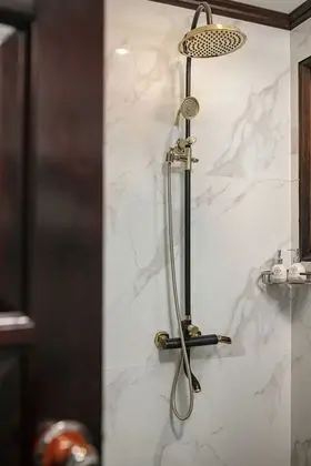 Executive Tek Büyük veya İki Ayrı Yataklı Oda