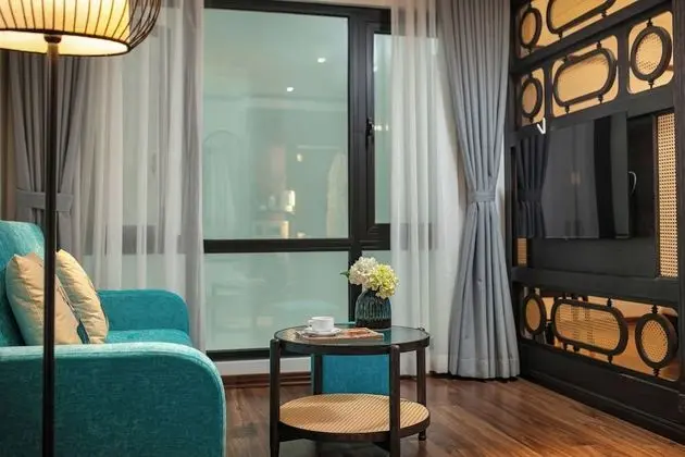 Luxury Tek Büyük Yataklı Oda