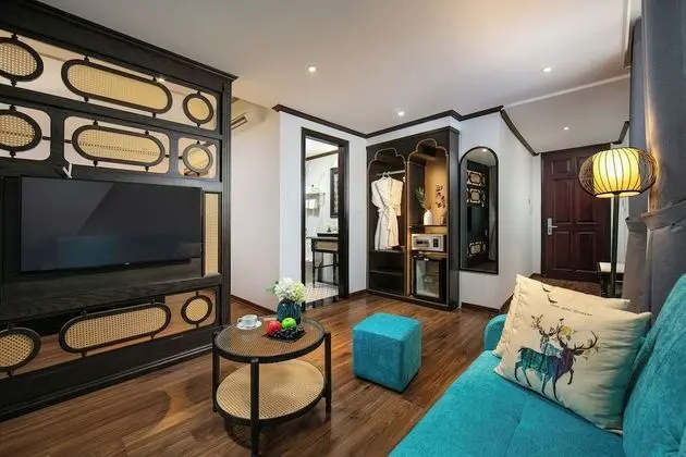 Luxury Tek Büyük Yataklı Oda