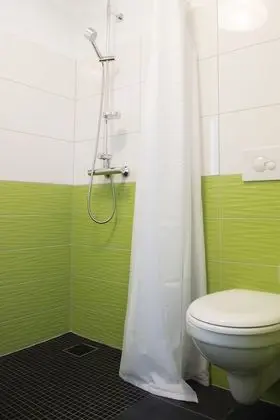 Family Dört Kişilik Oda, Özel Banyo