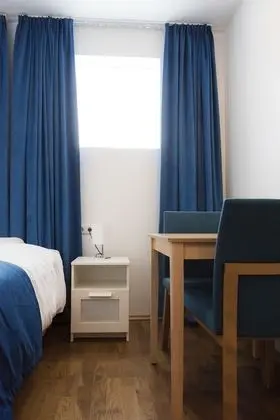 Tek Büyük veya İki Ayrı Yataklı Oda, Özel Banyo