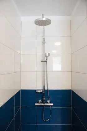Tek Büyük veya İki Ayrı Yataklı Oda, Özel Banyo