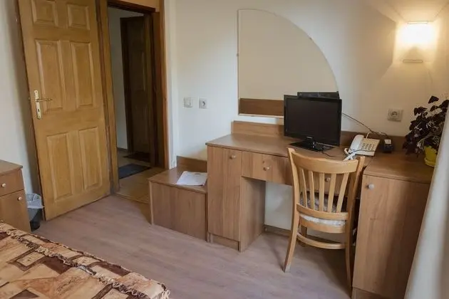 Deluxe Tek Büyük veya İki Ayrı Yataklı Oda