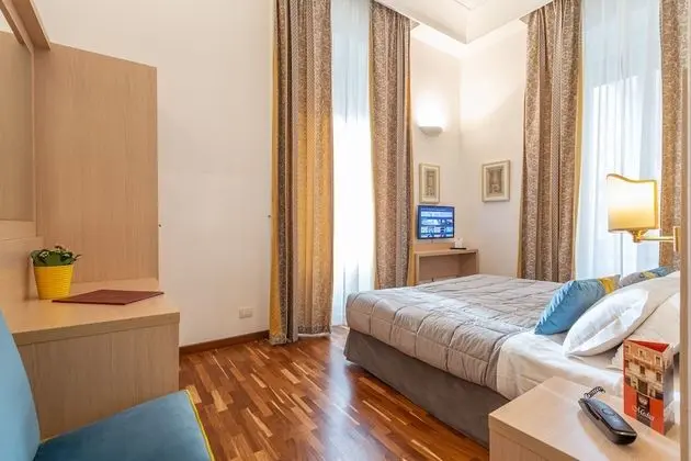 Classic Tek Büyük veya İki Ayrı Yataklı Oda