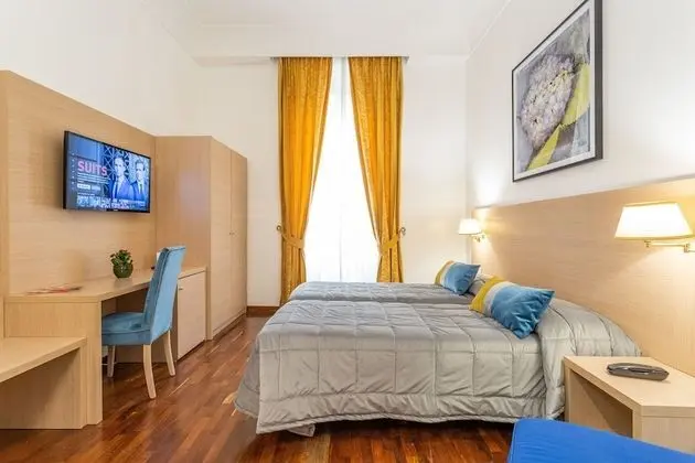 Üç Kişilik Oda (Small)