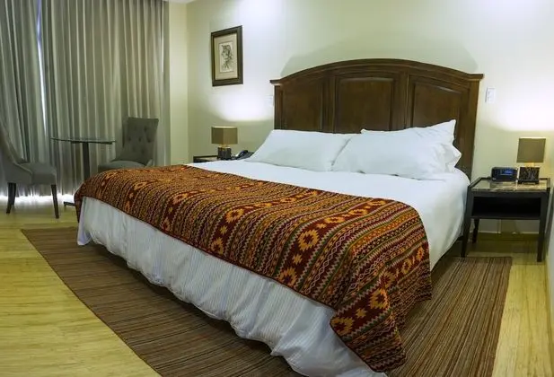 King Room with Lake View