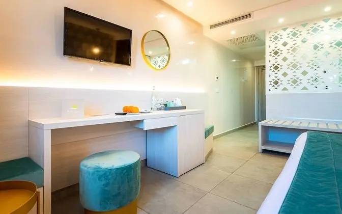 Double Room Jacuzzi with Balcony