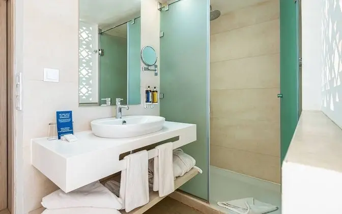 Double Room Jacuzzi with Balcony