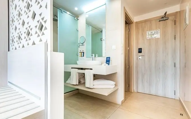 Double Room Jacuzzi with Balcony