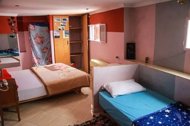 Economy Üç Kişilik Oda