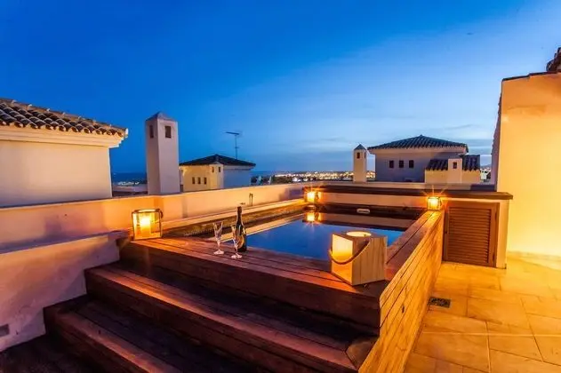 Çatı Katı Süiti (Penthouse), 3 Yatak Odası, Kişiye Özel Havuzlu