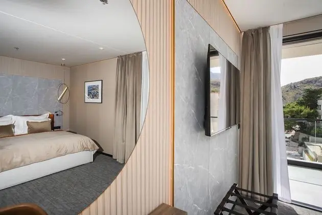 Superior Tek Büyük Yataklı Oda