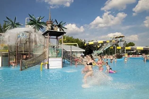 Apart Daire (Three bedroom mobile home)