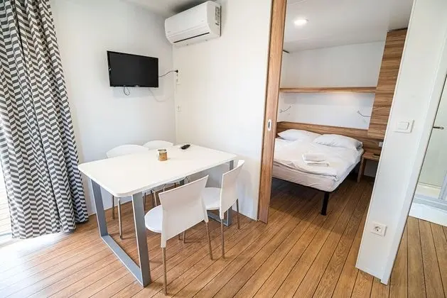 Apart Daire (Two Bedroom Mobile Home)