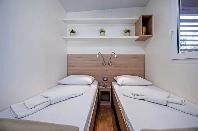 Comfort Karavan, 3 Yatak Odası, Havuz Kullanımı, Deniz Manzaralı