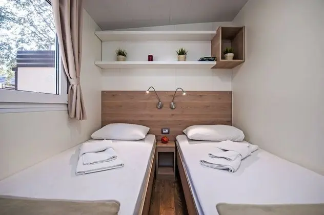 Comfort Karavan, 3 Yatak Odası, Havuz Kullanımı, Deniz Manzaralı