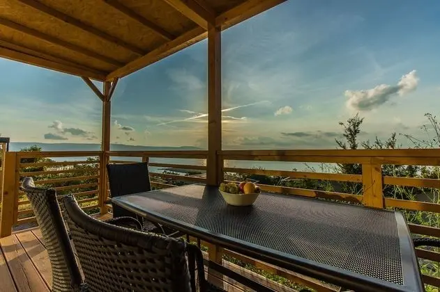 Comfort Karavan, 3 Yatak Odası, Havuz Kullanımı, Deniz Manzaralı