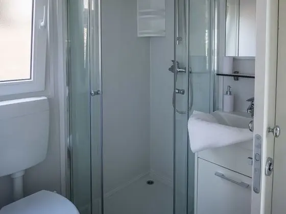 Standard Karavan, 2 Yatak Odası, Havuz Kullanımı, Deniz Manzaralı