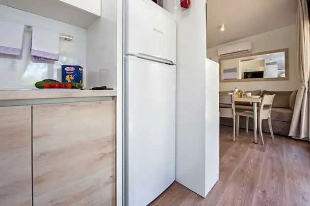 Premium Karavan, 2 Yatak Odası, Teras, Bahçeli