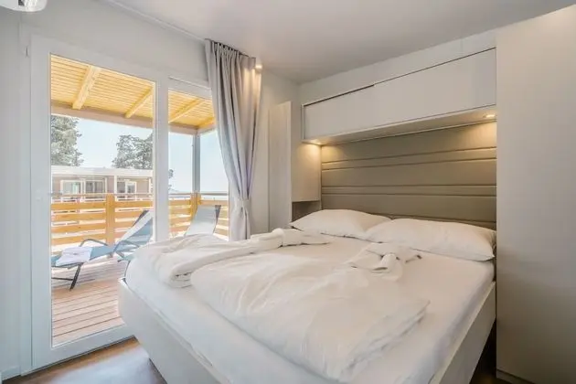 Superior Karavan, 2 Yatak Odası, Teras, Deniz Manzaralı