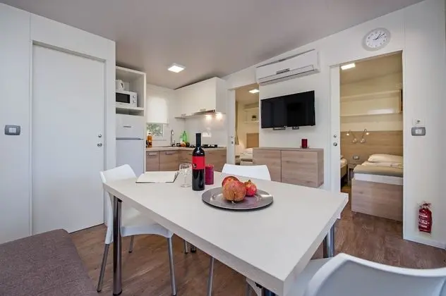 Comfort Karavan, 3 Yatak Odası, Teras, Bahçeli