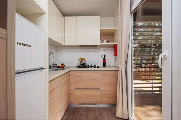 Premium Karavan, 2 Yatak Odası, Teras, Bahçeli