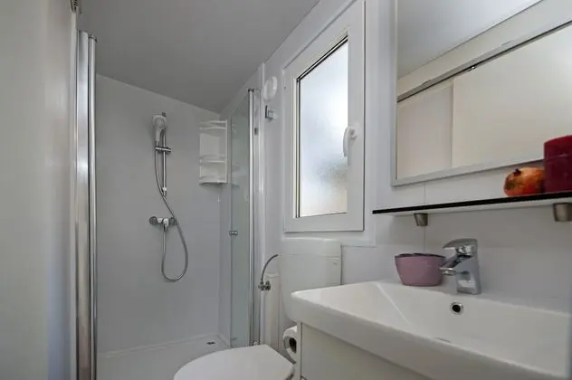 Premium Karavan, 2 Yatak Odası, Teras, Bahçeli