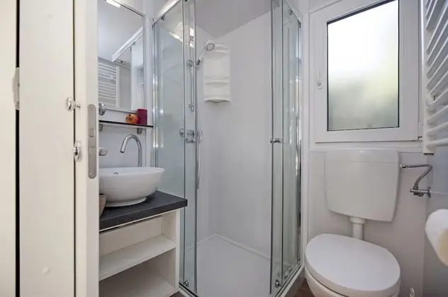 Superior Family Mobile Home, 2 Bedrooms,  Terrace, Ground Floor