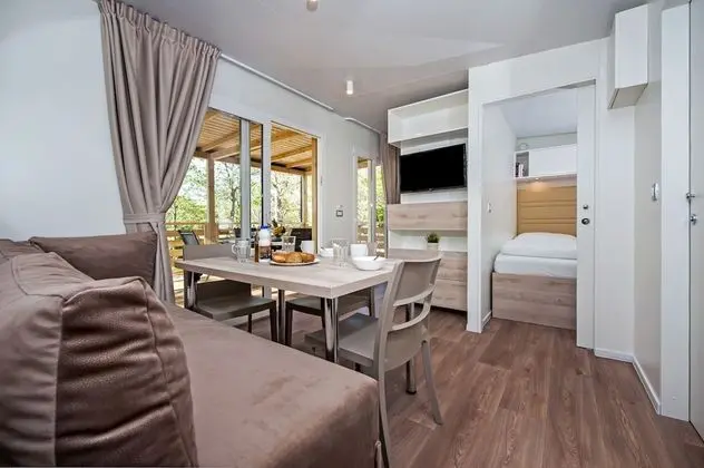 Premium Karavan, 2 Yatak Odası, Teras