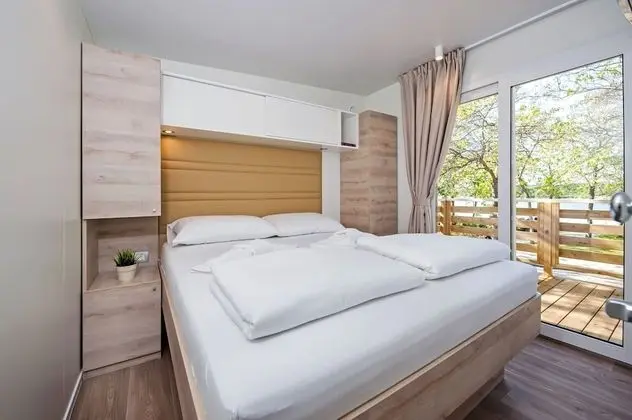 Premium Karavan, 2 Yatak Odası, Teras, Deniz Manzaralı