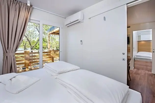 Premium Karavan, 2 Yatak Odası, Teras, Deniz Manzaralı