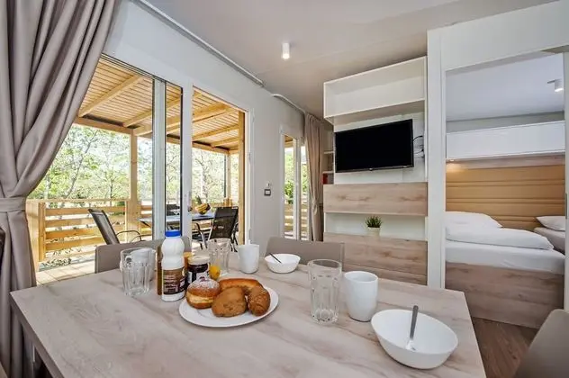 Premium Karavan, 2 Yatak Odası, Teras, Deniz Manzaralı