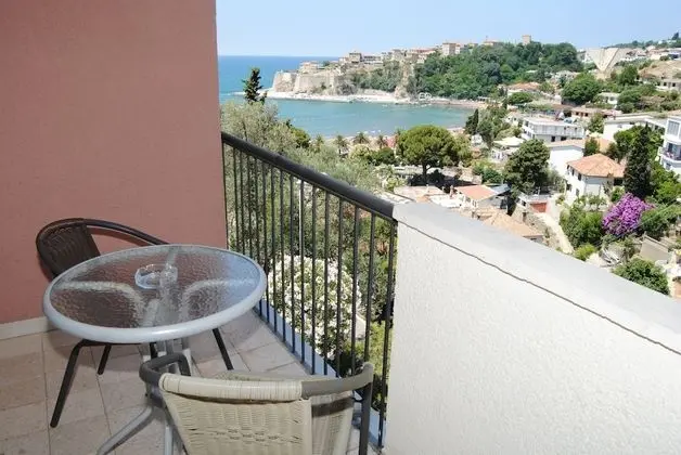 Tek Büyük Yataklı Oda, Balkon, Deniz Manzaralı