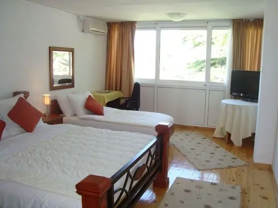 Üç Kişilik Oda, Balkon, Deniz Manzaralı